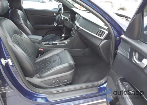 2019 Kia Optima Sx Turbo z USA, uszkodzony, nr VIN 5XXGV4L25KG340363